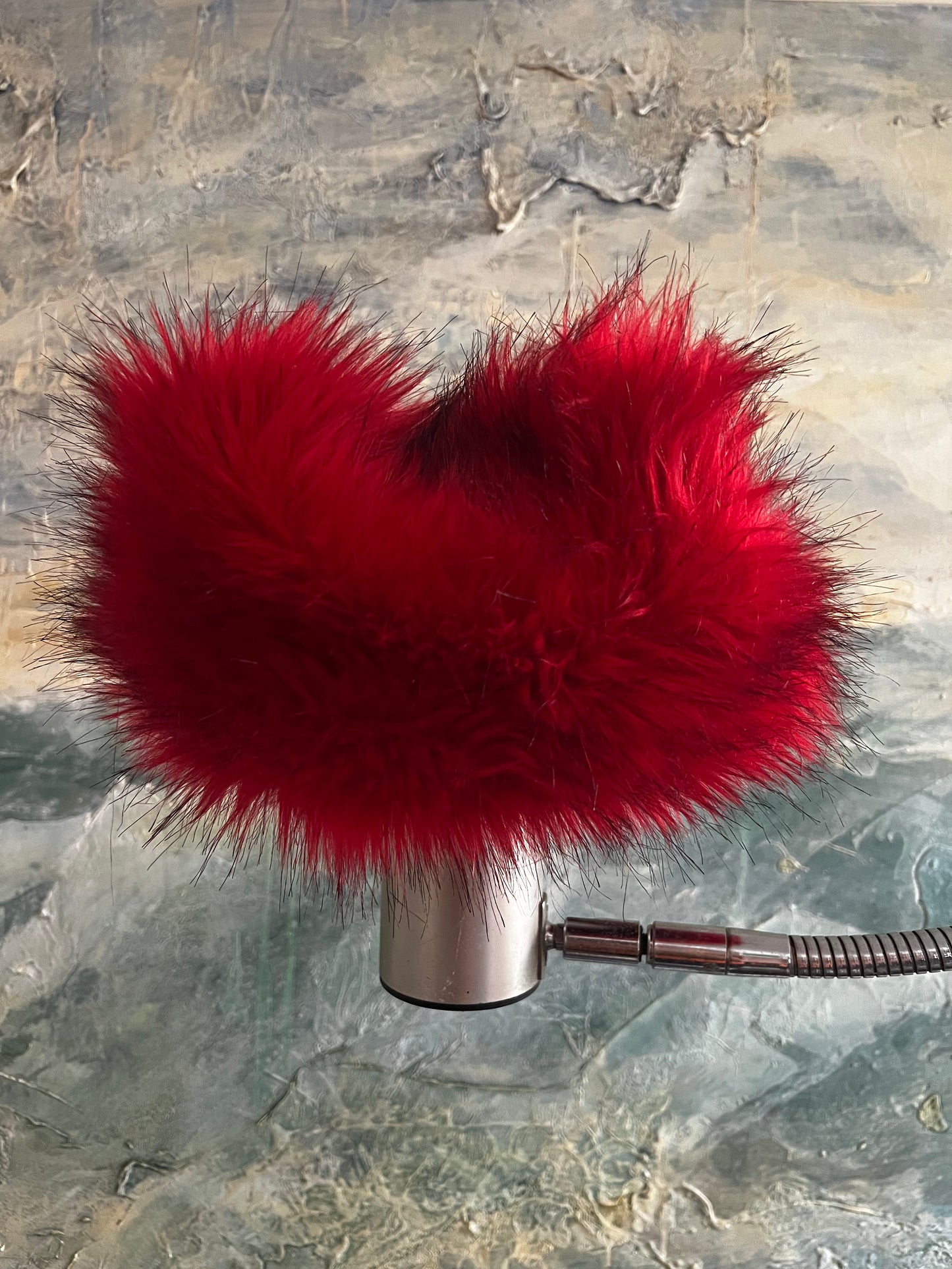 THE RED BIG CAP