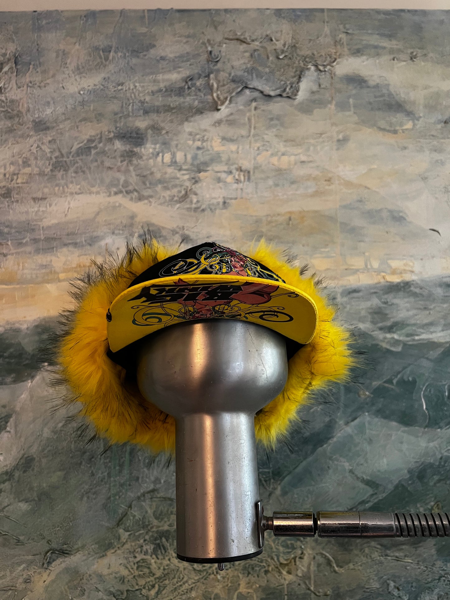 THE YELLOW BIG HAT