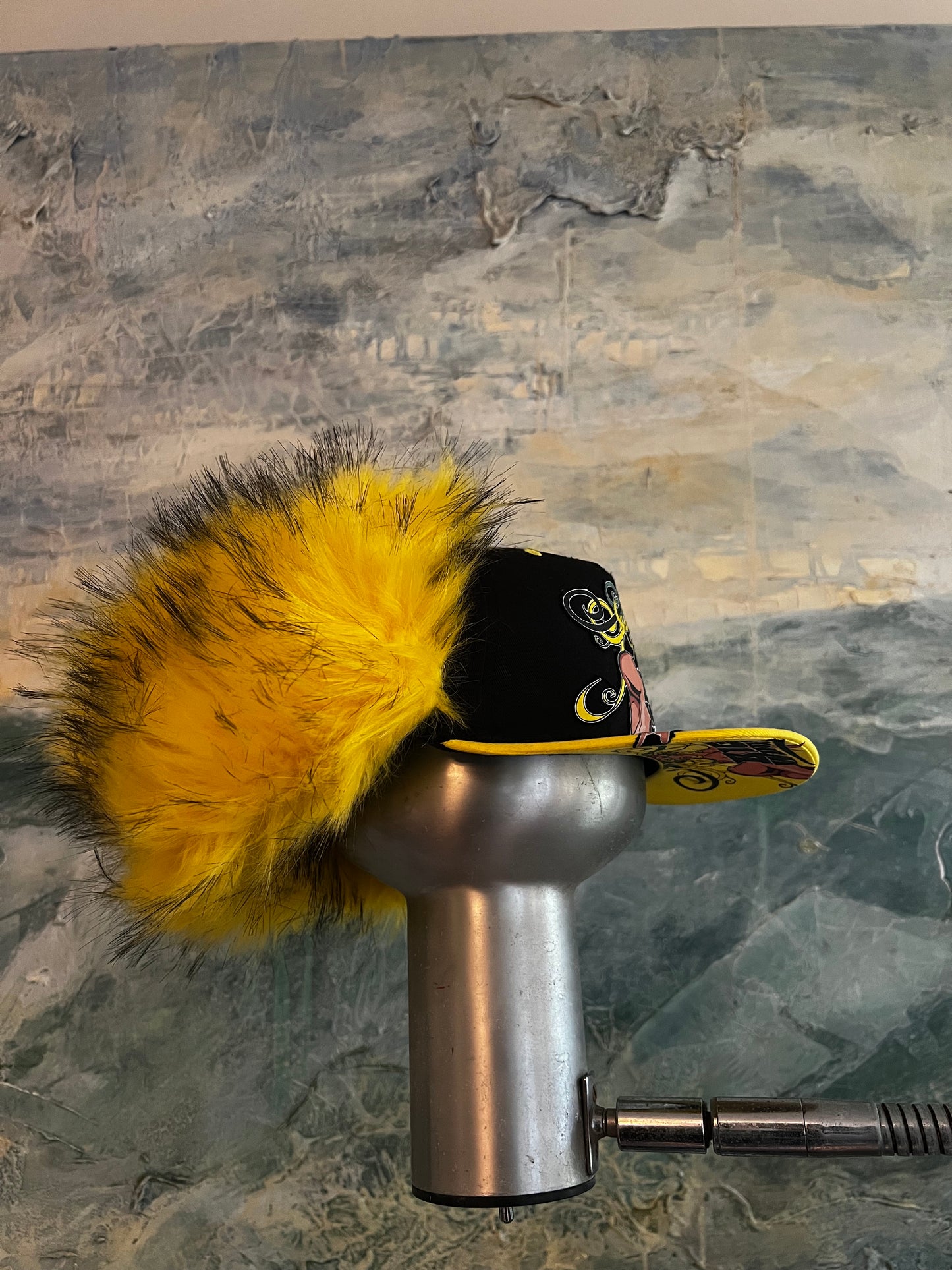 THE YELLOW BIG HAT