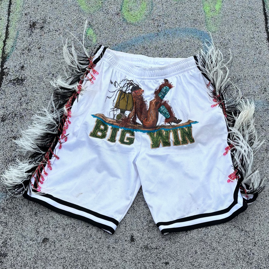 White Big Win Lampshorts