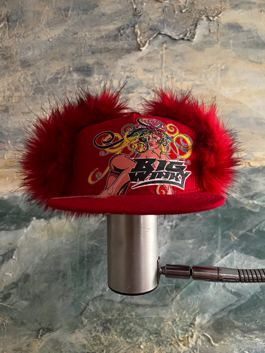 THE RED BIG CAP