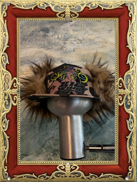 THE CAMO BIG HAT